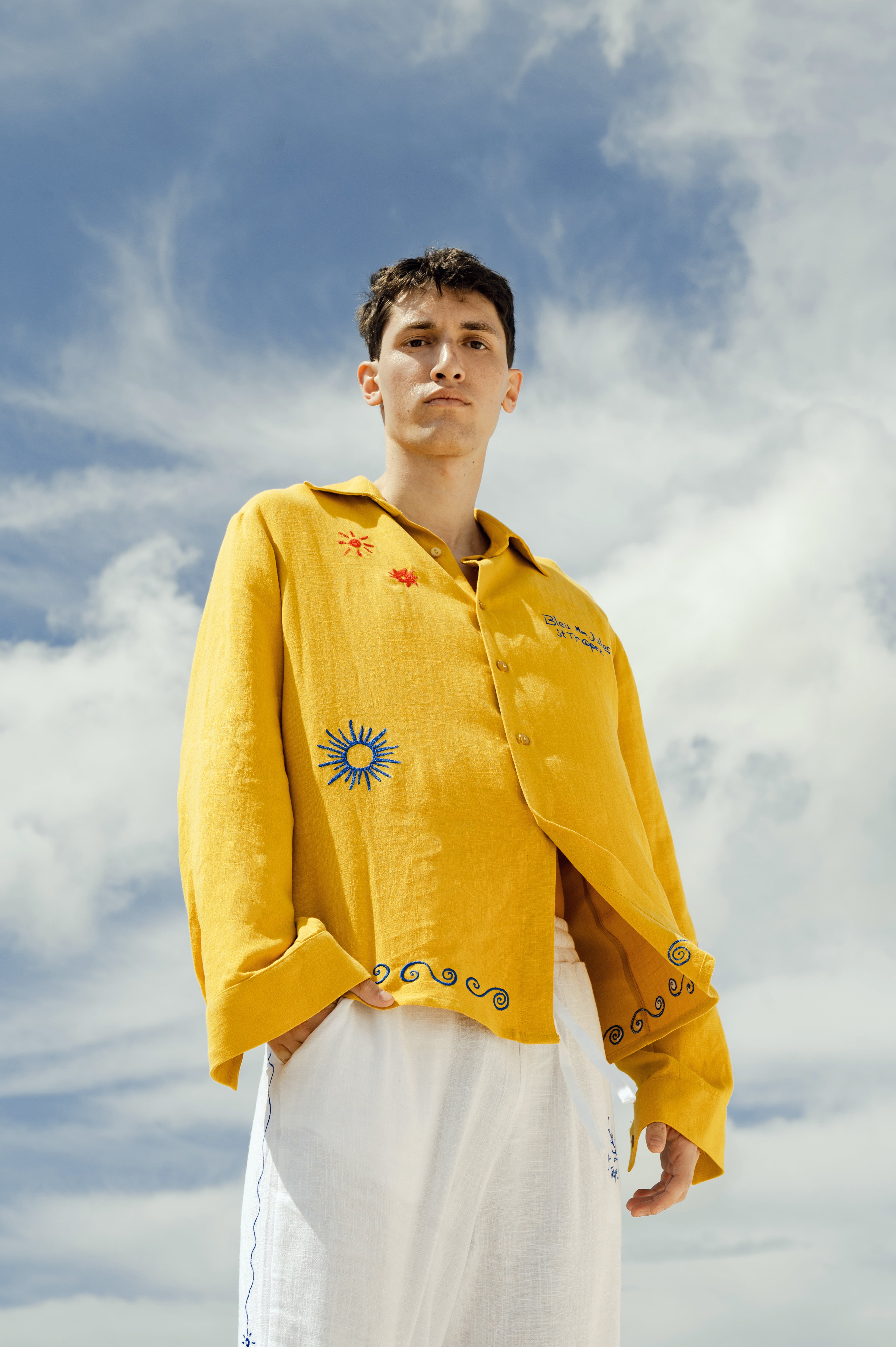 Chemise Kea Lin portée – Galerie Vêtements portés Bleu Mon Jules