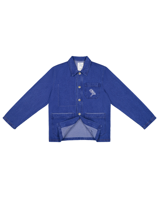 Veste en denim bleu indigo avec poches plaquées, col chemise et boutons apparents, coupe oversize décontractée