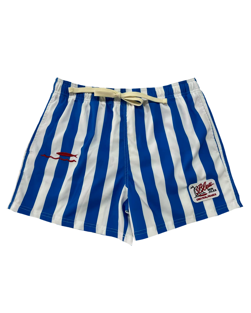 Short de bain Bleu mon Jules à rayures bleu et blanc, broderie poisson rouge et écusson "Bleu Mon Jules · Création, France", vue de face